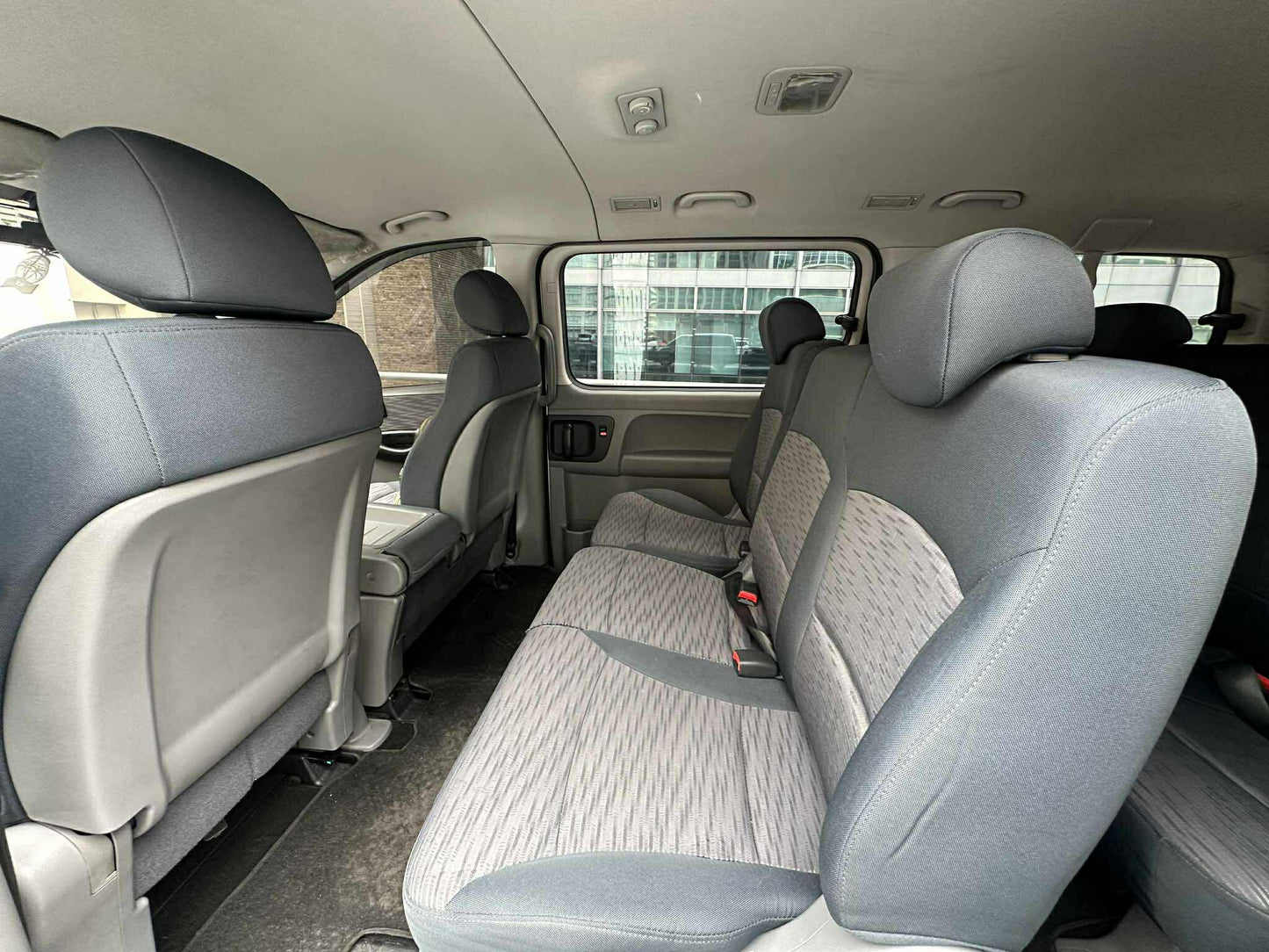 2017 Hyundai Starex 2.5, Manual, Diesel
