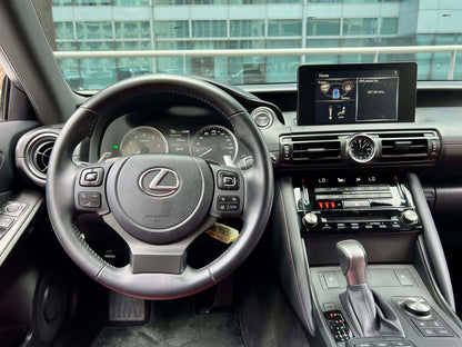 2023 Lexus IS300H Hybrid 2.0, Automatic, Gas