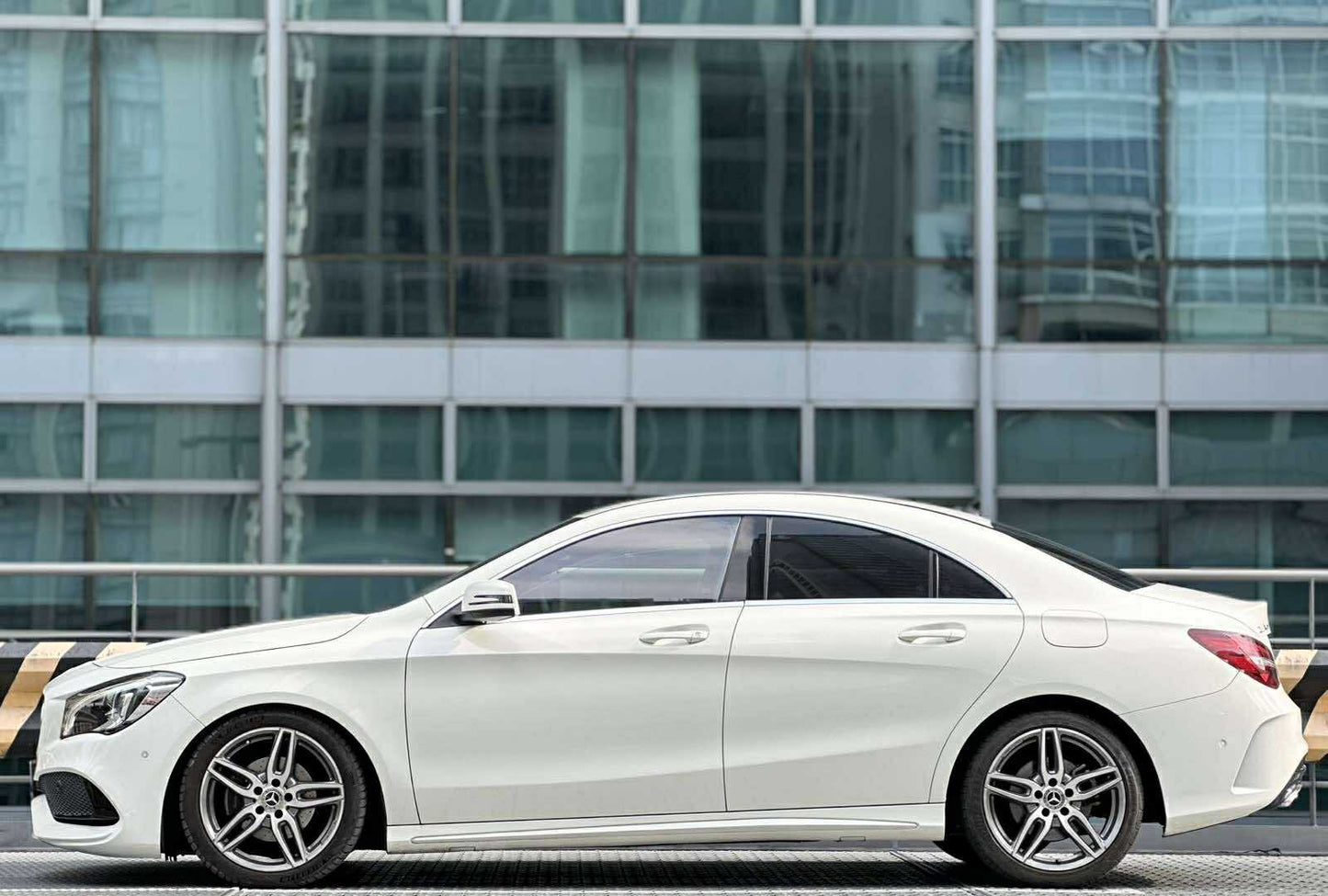 2018 Mercedes Benz CLA180 AMG Line 1.6, Automatic, Gas