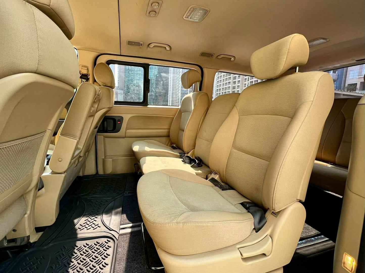 2016 Hyundai Grand Starex 2.5, Automatic, Diesel