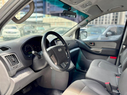 2011 Hyundai Grand Starex CVX 2.5, Automatic, Diesel