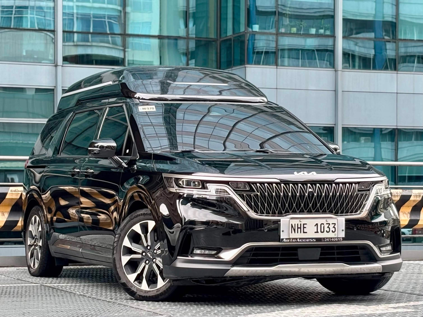 2023 Kia Carnival Limousine VIP 3.5, Automatic, Gas