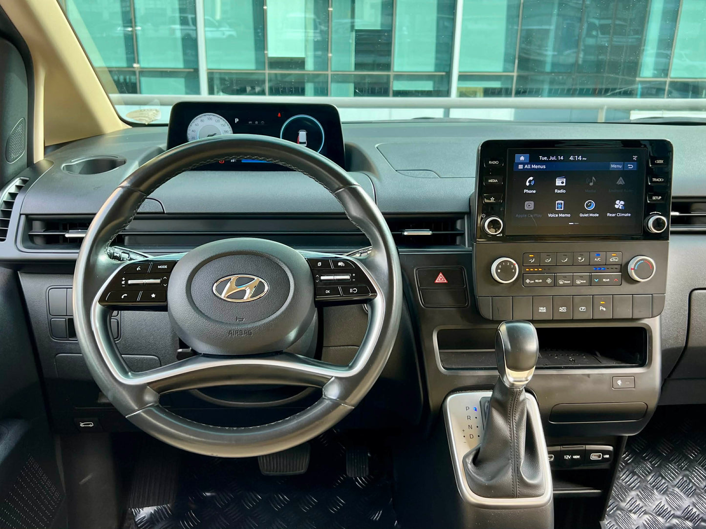2023 Hyundai Staria GLS 2.2, Automatic, Diesel