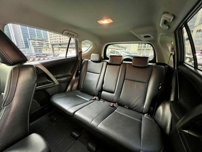 2017 Toyota Rav4 Premium,   Automatic, Gas