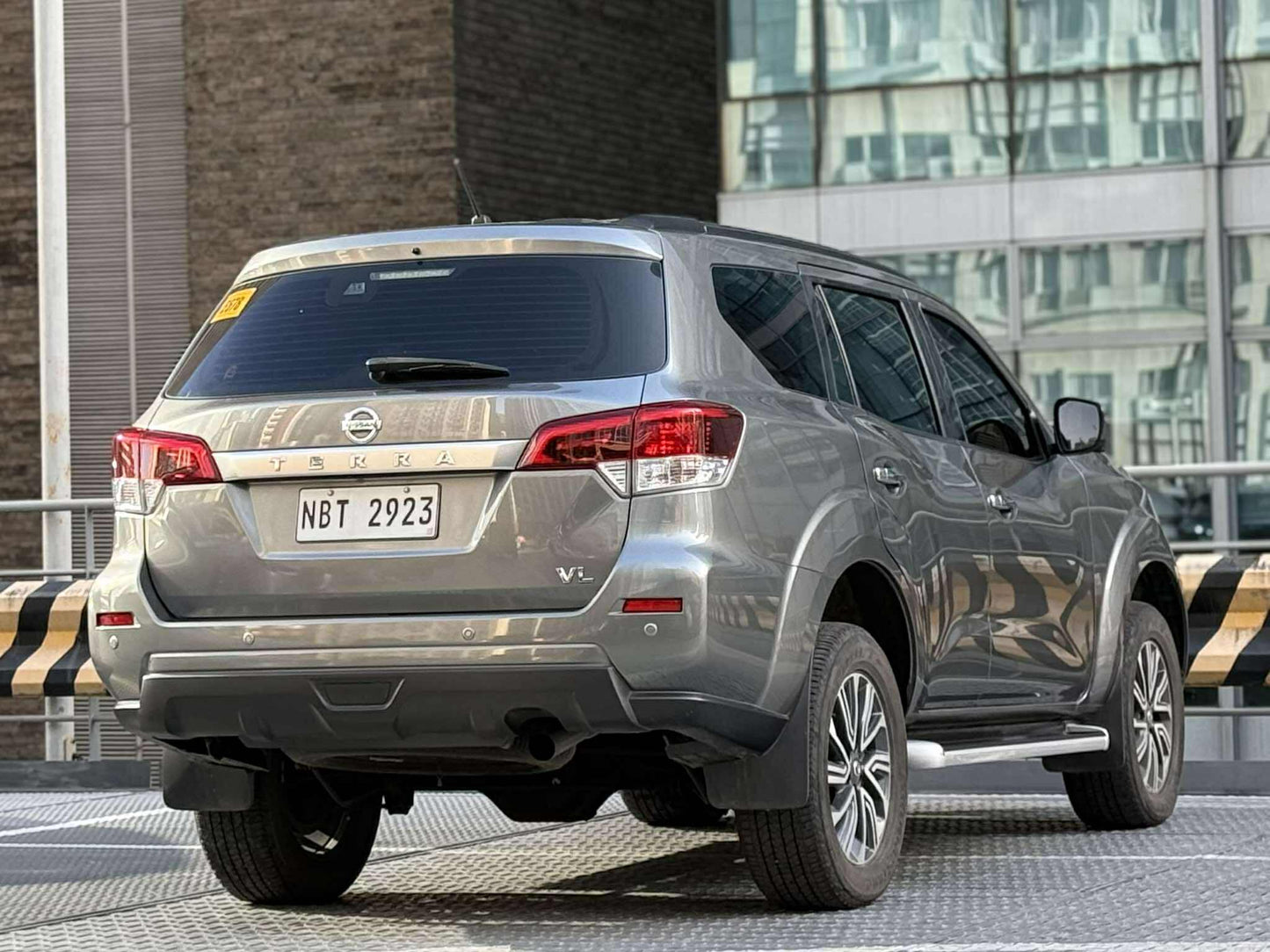 2019 Nissan Terra VL 4x2 2.5, Automatic, Diesel