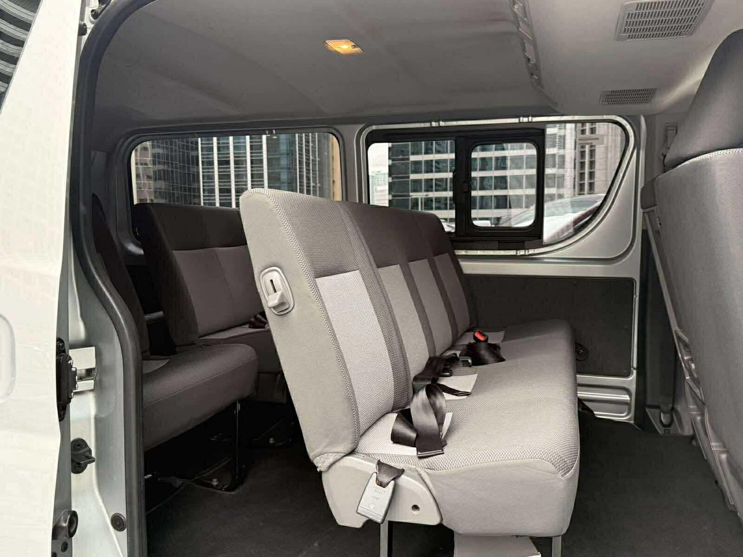 2022 Toyota Hiace Deluxe 2.8, Manual, Diesel