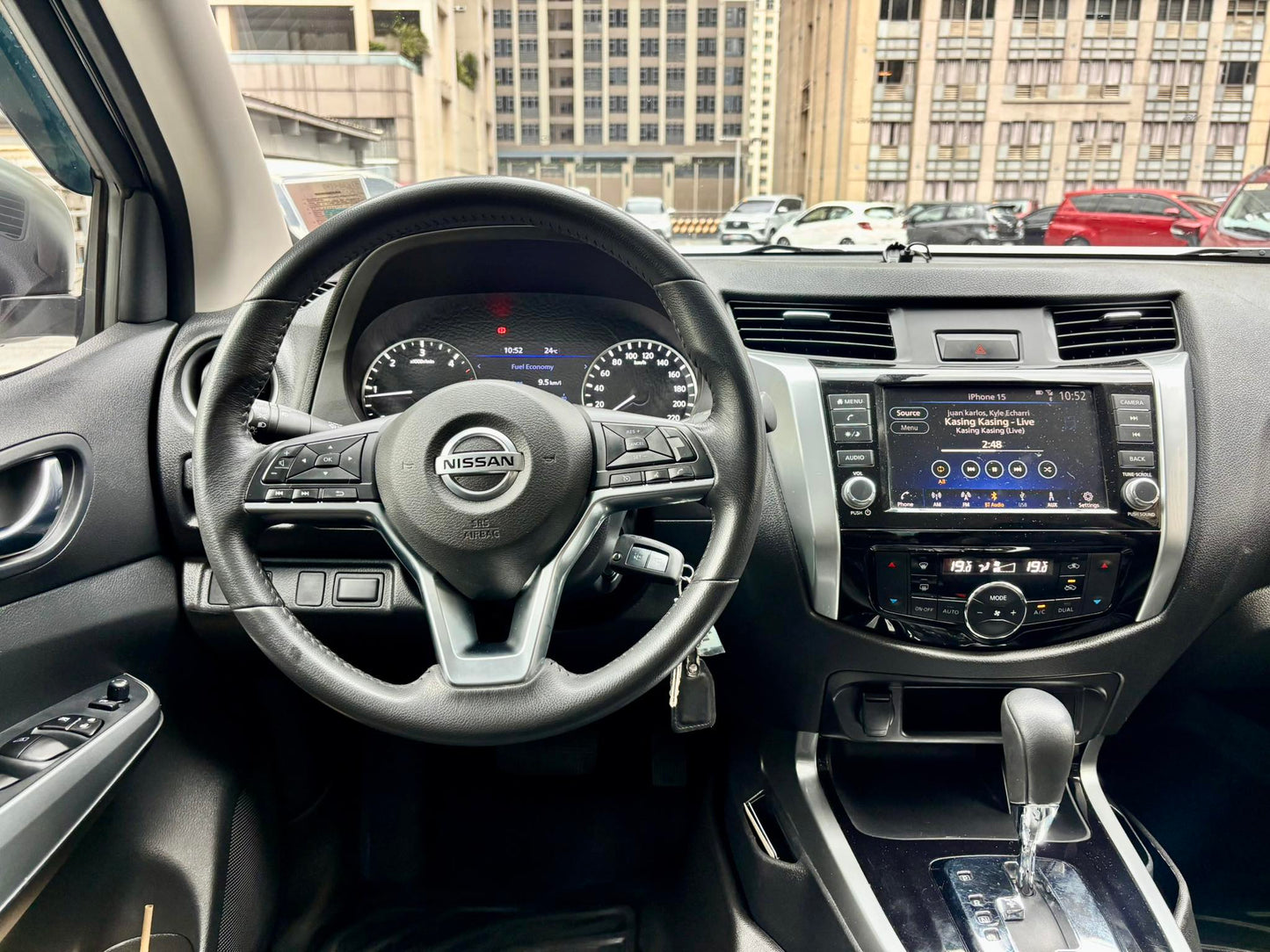 2024 Nissan Navara VE 4x2 2.5, Automatic, Diesel