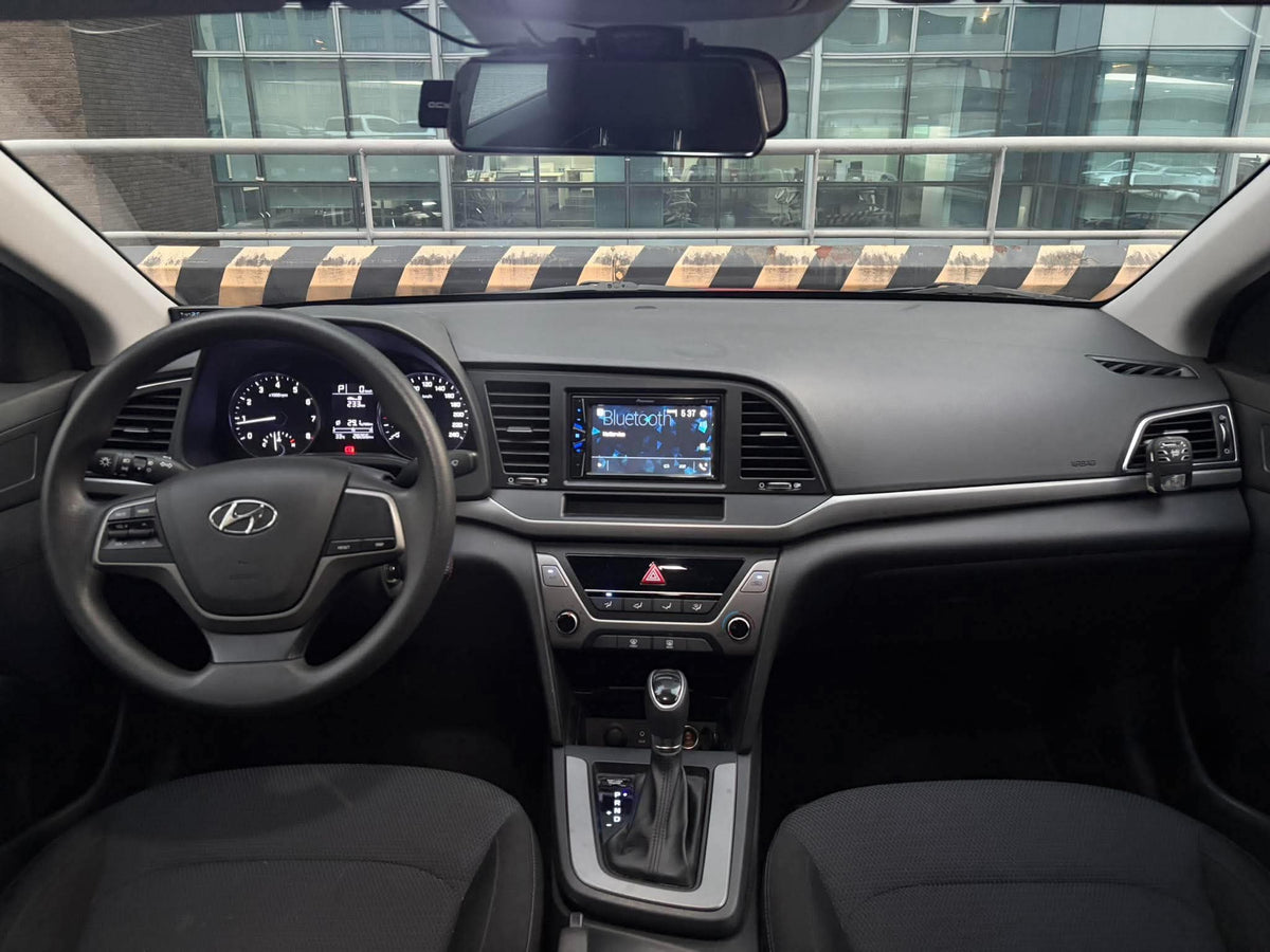 2016 Hyundai Elantra 1.6 GL, 
Automatic, Gas