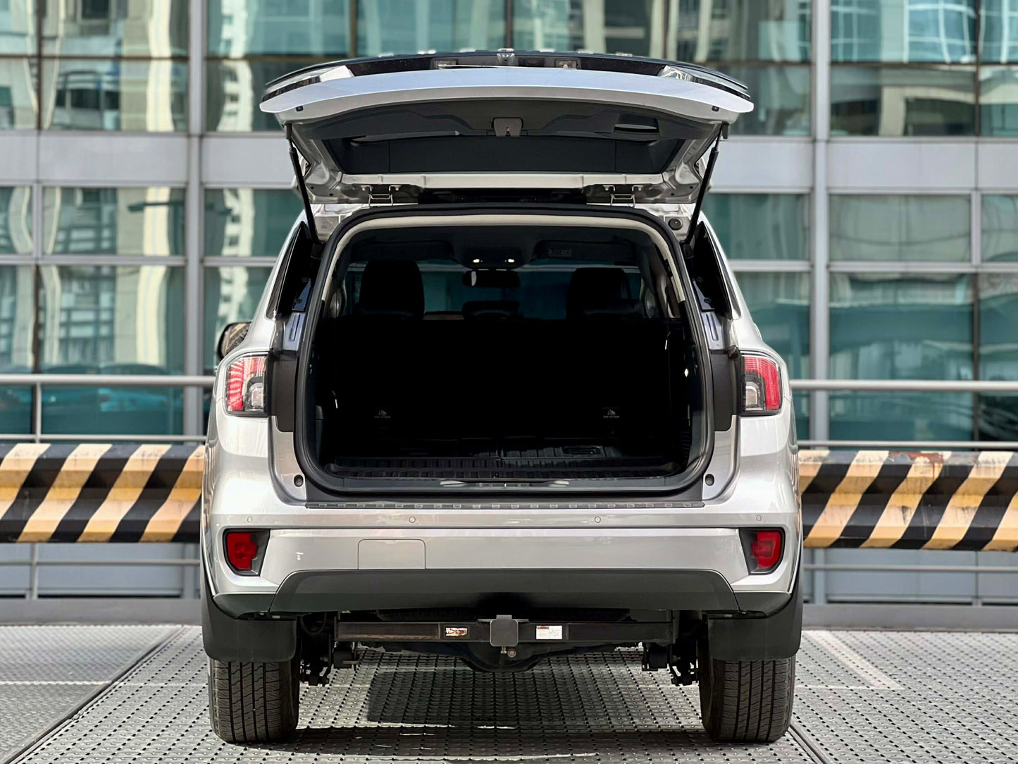 2024 Ford Everest Trend 4x2 2.0 Turbo, Automatic, Diesel