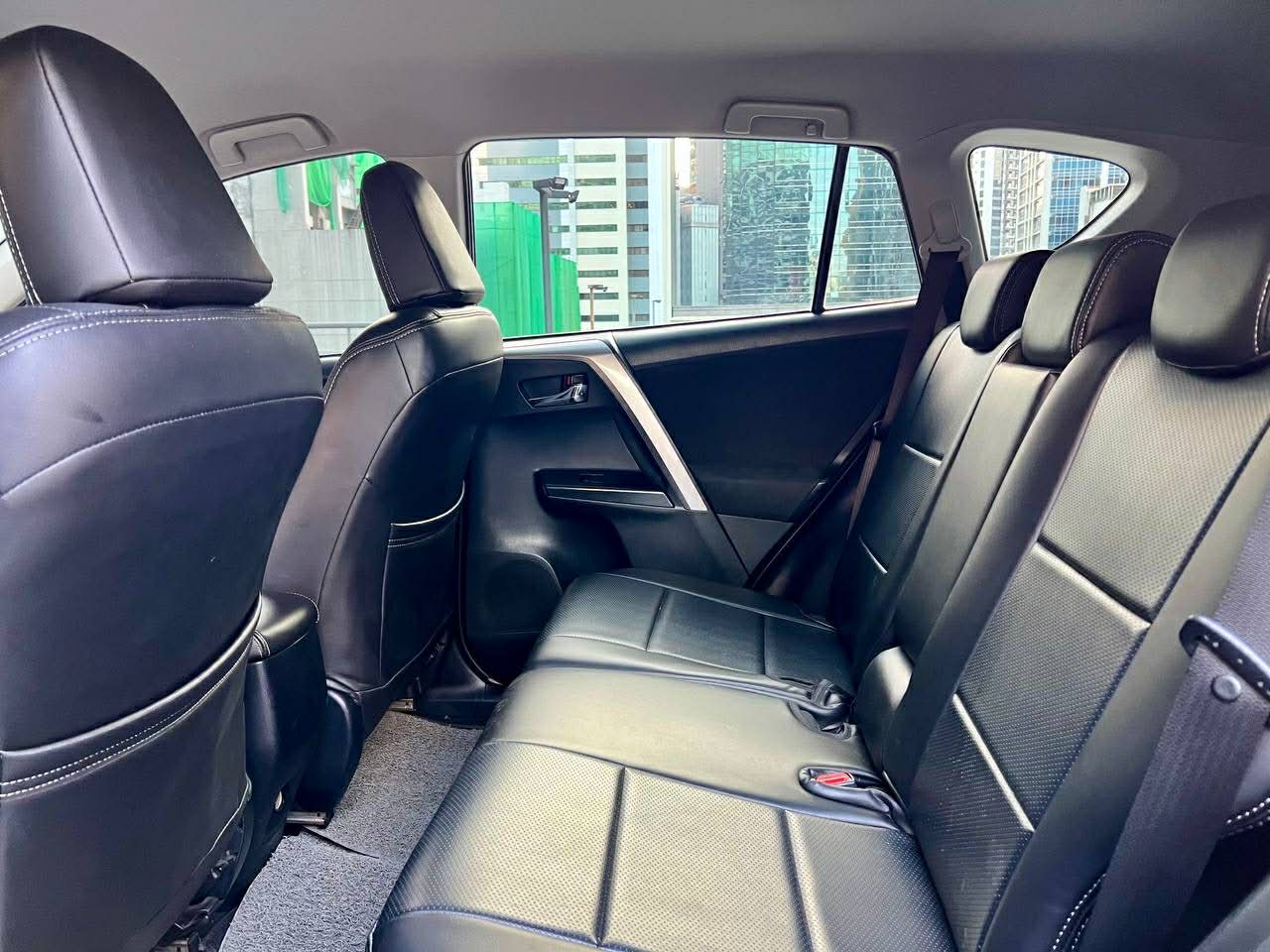 2017 Toyota Rav 4 Active 4x2, Automatic, Gas