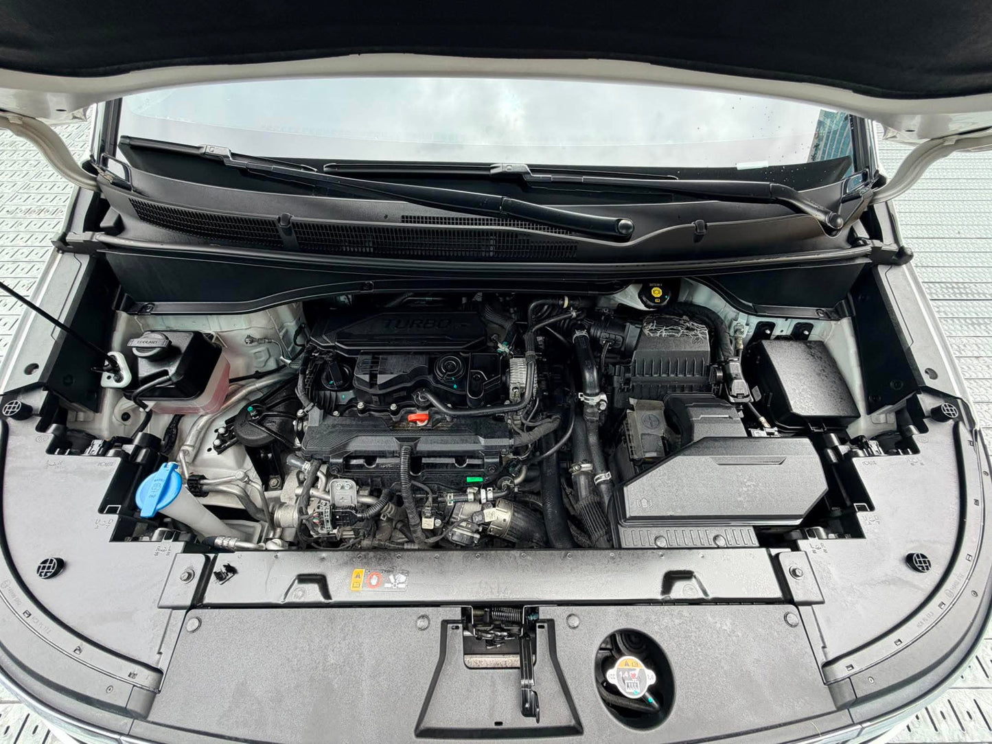 2024 Hyundai Custin 1.5T Premium, Automatic, Gas