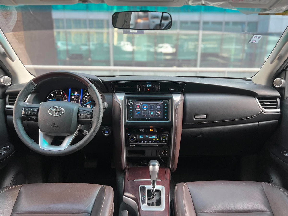 2017 Toyota Fortuner 2.4 V,Automatic, Diesel