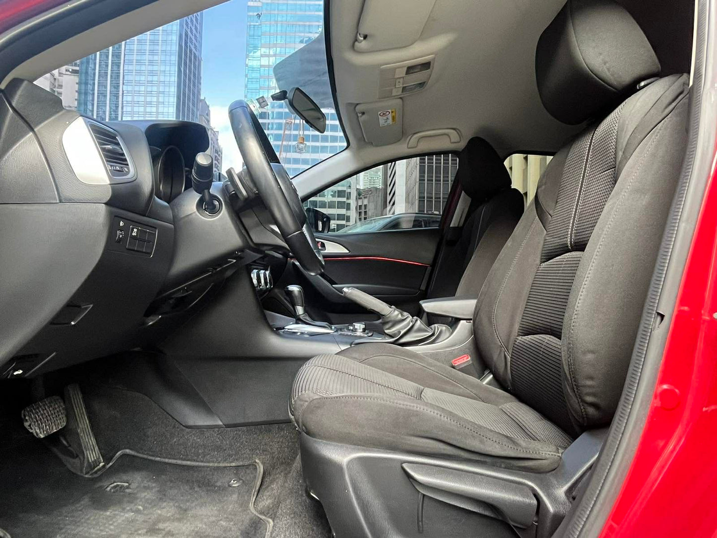 2019 Mazda 3 HB 1.5  Automatic, Gas