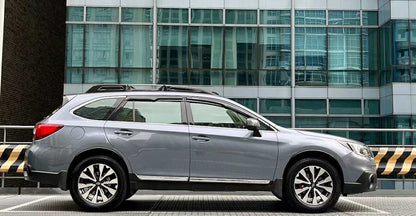 2015 Subaru Outback 3.6R, Automatic, Gas