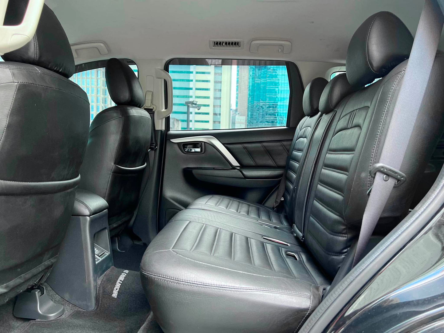 2020 Mitsubishi Montero Sport GLS,Automatic Diesel