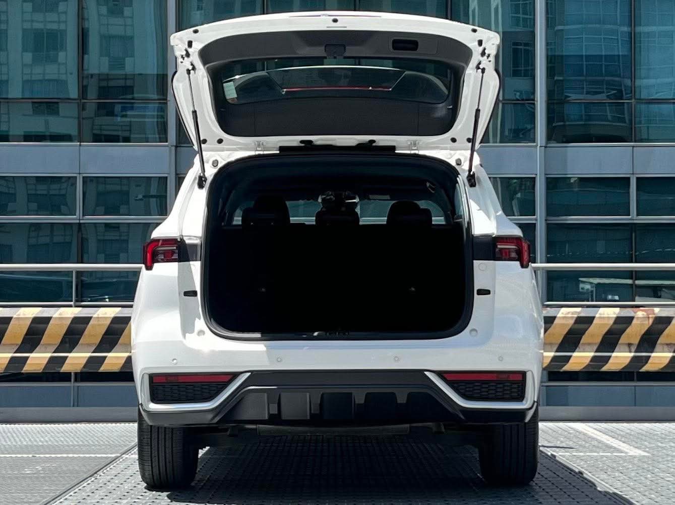2024 Ford Next-Gen Territory Titanium 1.5 Ecoboost 4x2, Automatic,Gas