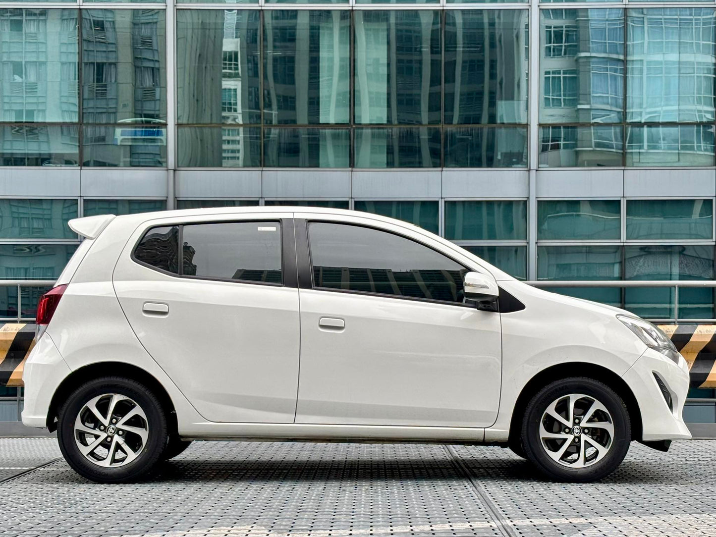 2019 Toyota Wigo 1.0 G, Automatic, Gas