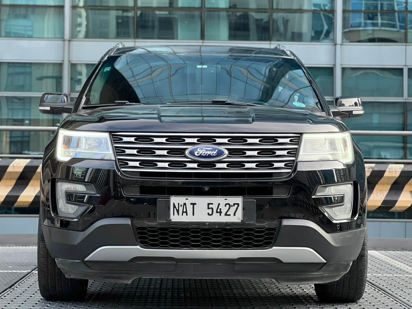 2017 Ford Explorer 2.3 Ecoboost Limited, Automatic, Gas