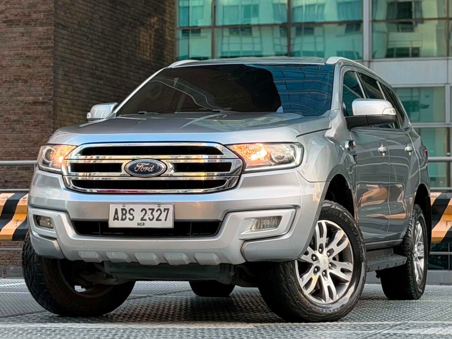 2015 Ford Everest Trend 2.2 4x2, Automatic, Diesel