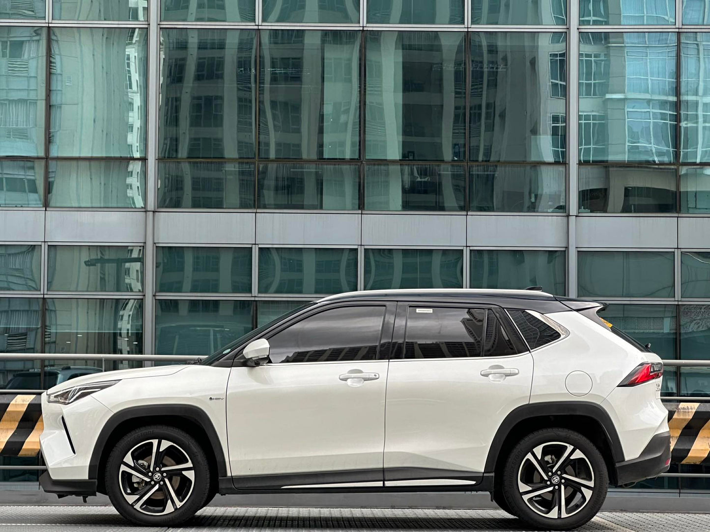 2024 Toyota Yaris Cross S HEV 1.5, Automatic, Gas Hybrid