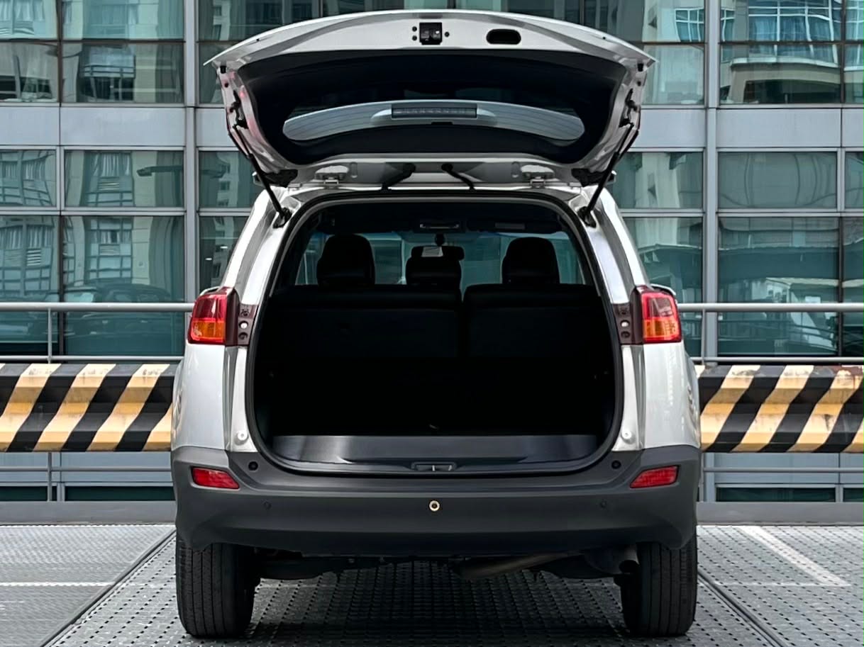 2014 Toyota RAV4 4x2, Automatic, Gas