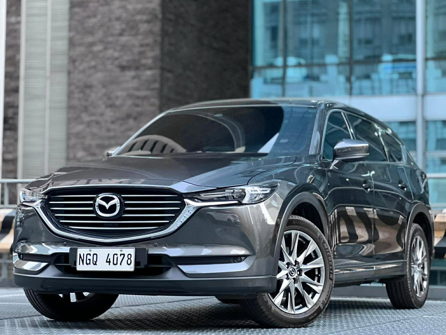 2022 Mazda CX8 Signature 4x2, Automatic, Gas