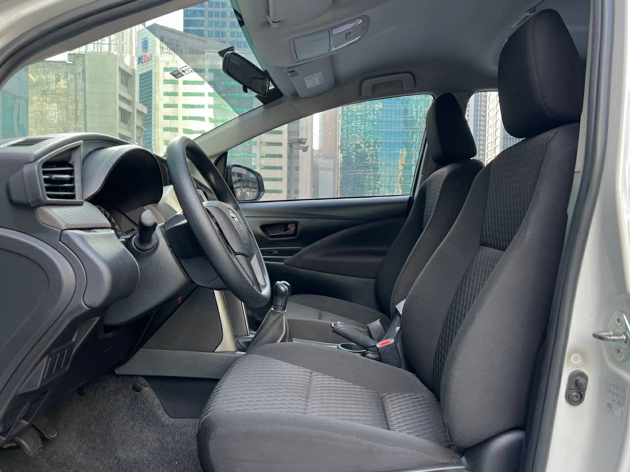 2022 Toyota Innova 2.8 J, Manual, Diesel