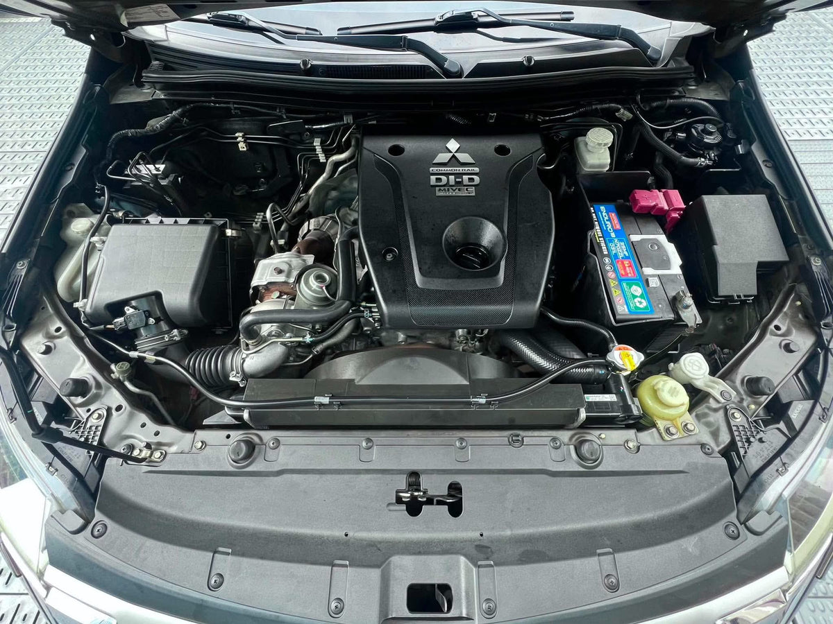 2016 Mitsubishi Montero Sport GT 4x4, Automatic, Diesel