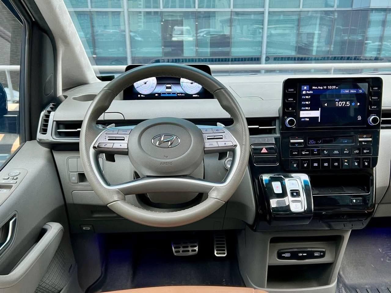 2023 Hyundai Staria 2.2 Premium, Automatic, Diesel