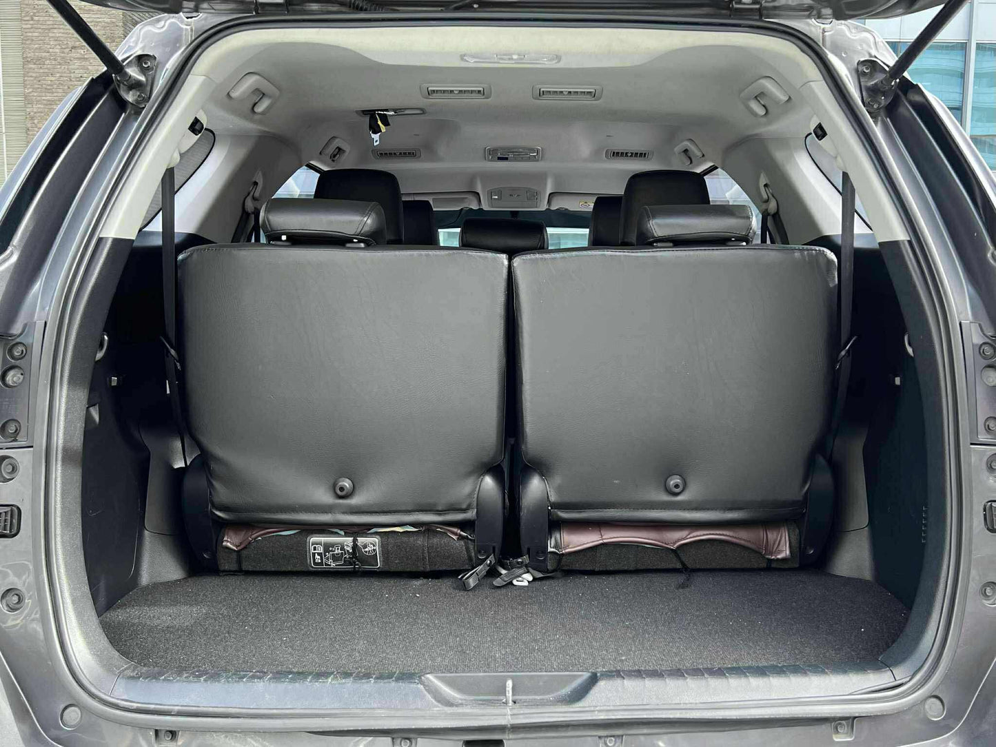 2019 Toyota Fortuner 4x2 G, Automatic, Gas