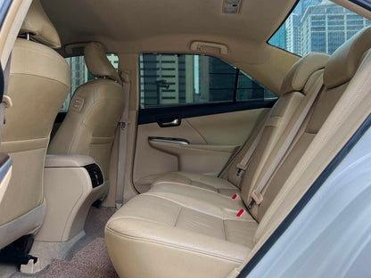 2017 Toyota Camry 2.5 V, Automatic, Gas