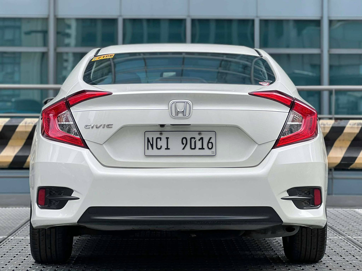 2016 Honda Civic 1.8E, Automatic, Gas