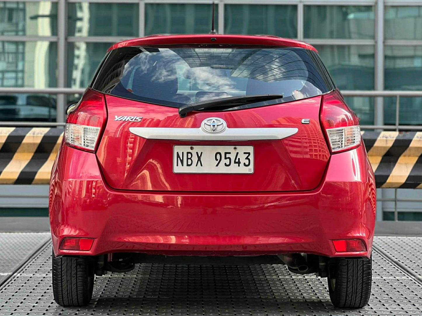 2017 Toyota Yaris 1.3 E, Automatic, Gas