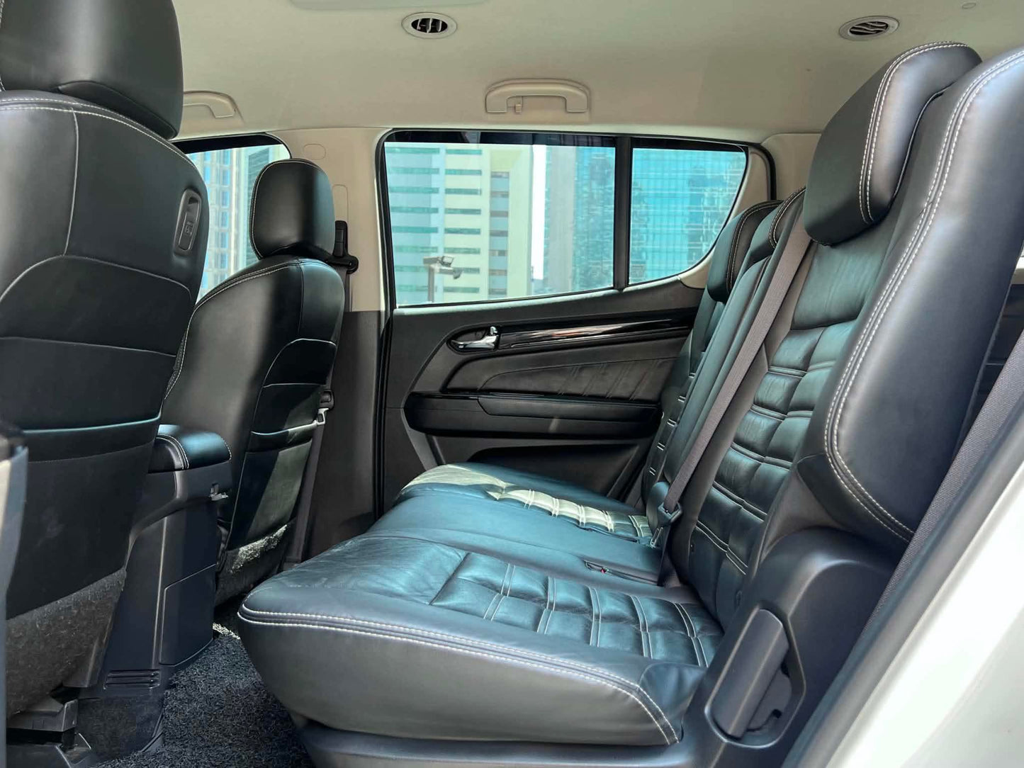2018 Izuzu MUX 3.0 LS 4x2, Automatic, Diesel