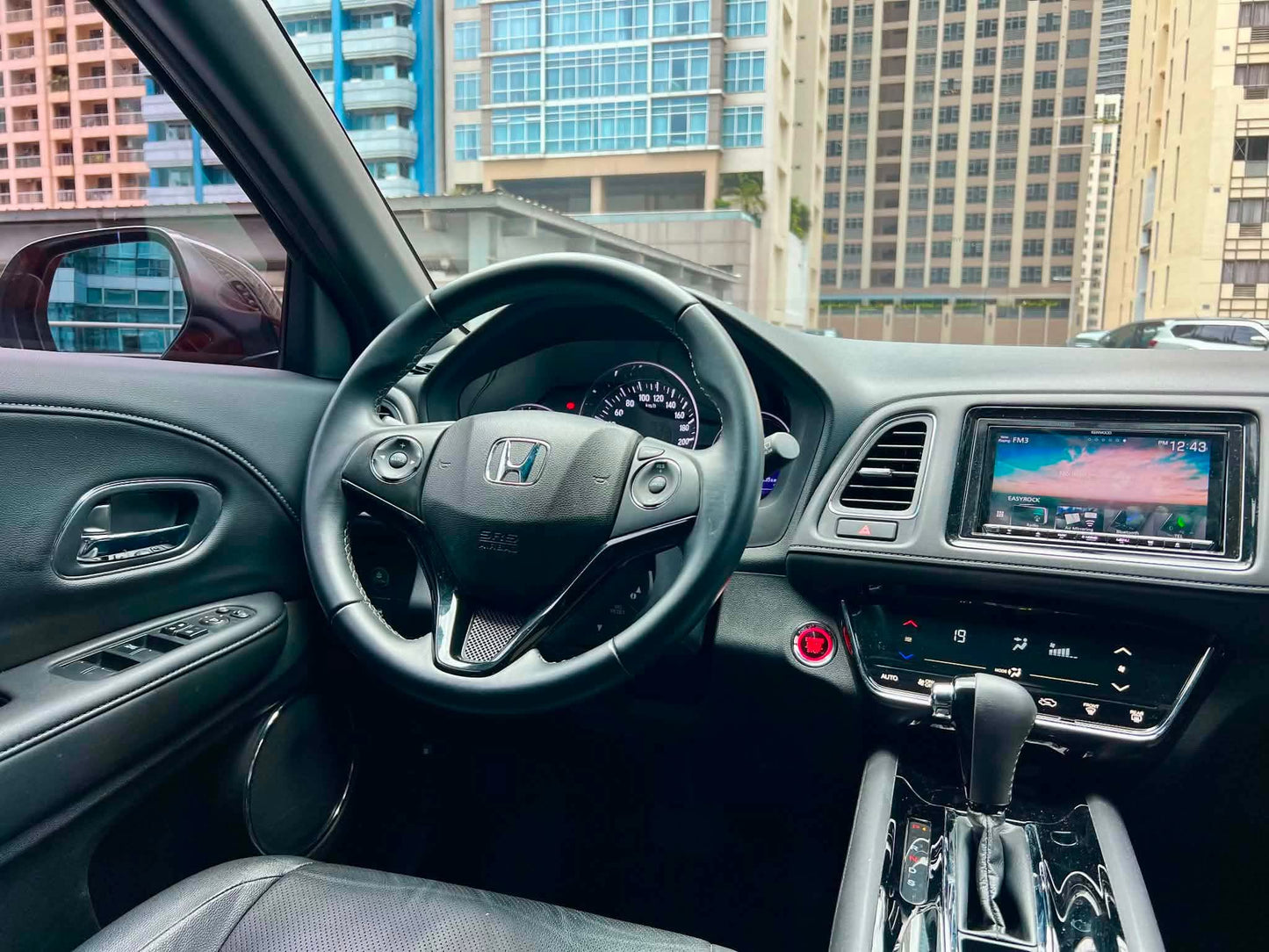 2020 Honda HRV RS 1.8, Automatic, Gas