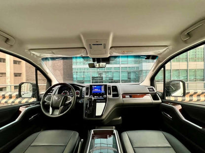 2025 Toyota Hi Ace Super Grandia Elite 2.8, Automatic, Diesel