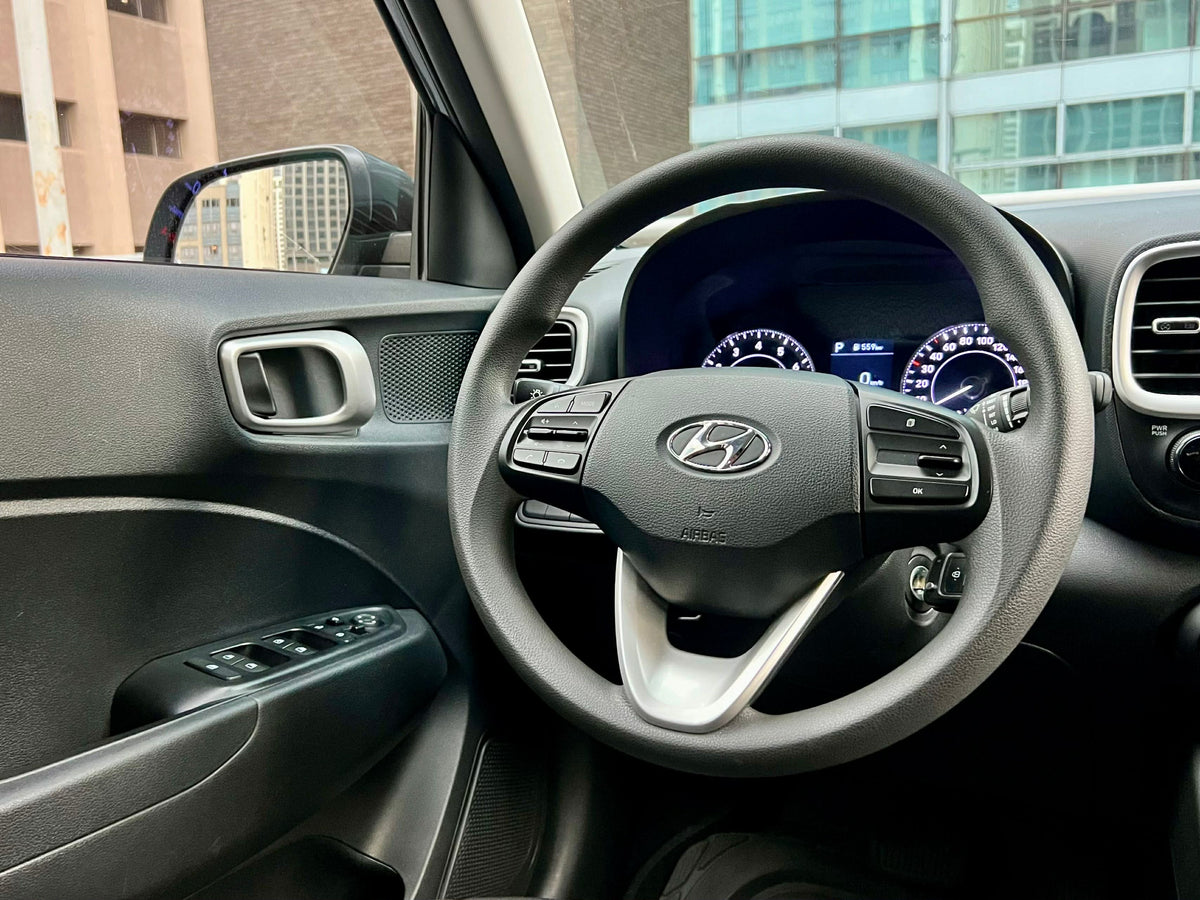 2022 Hyundai Venue GL 1.6, Automatic, Gas