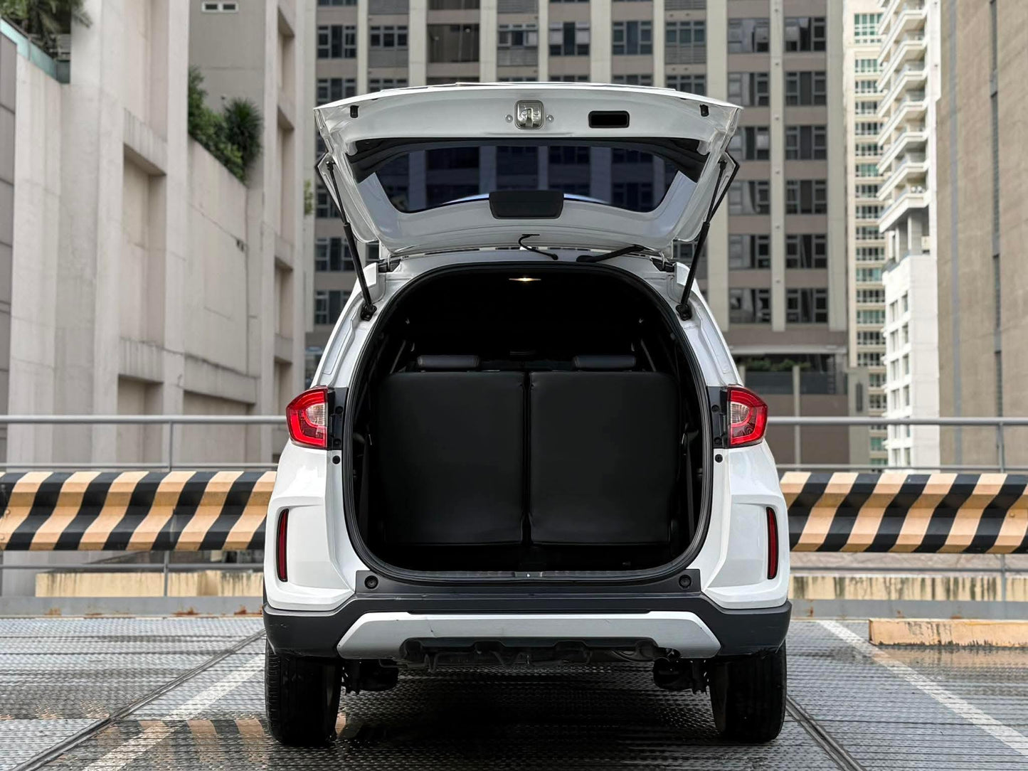 2021 Honda BRV 1.5 V, Automatic, Gas