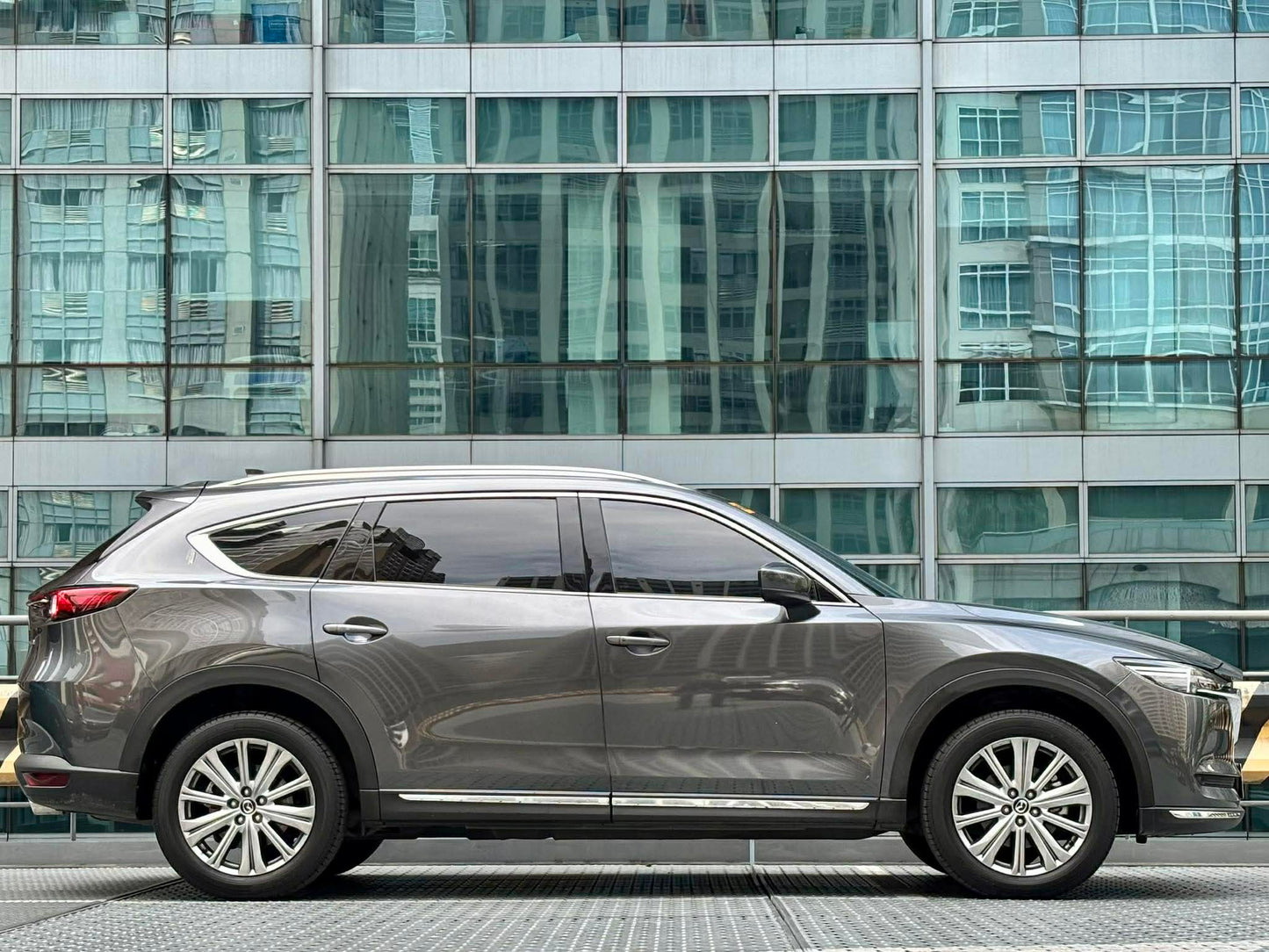 2024 Mazda CX-8 AWD Exclusive 2.5, Automatic, Gas