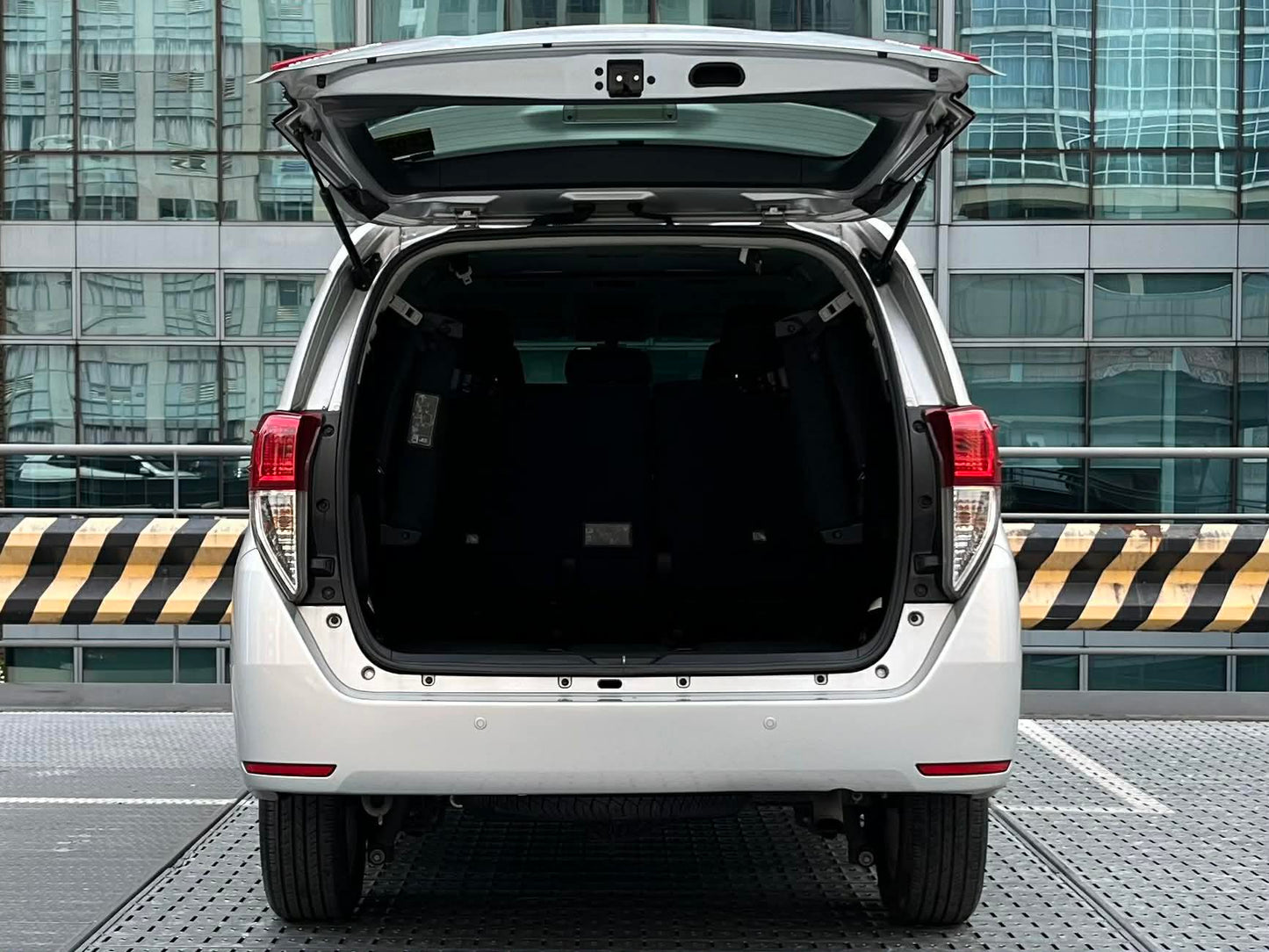 2019 Toyota Innova 2.8 G, Automatic, Diesel