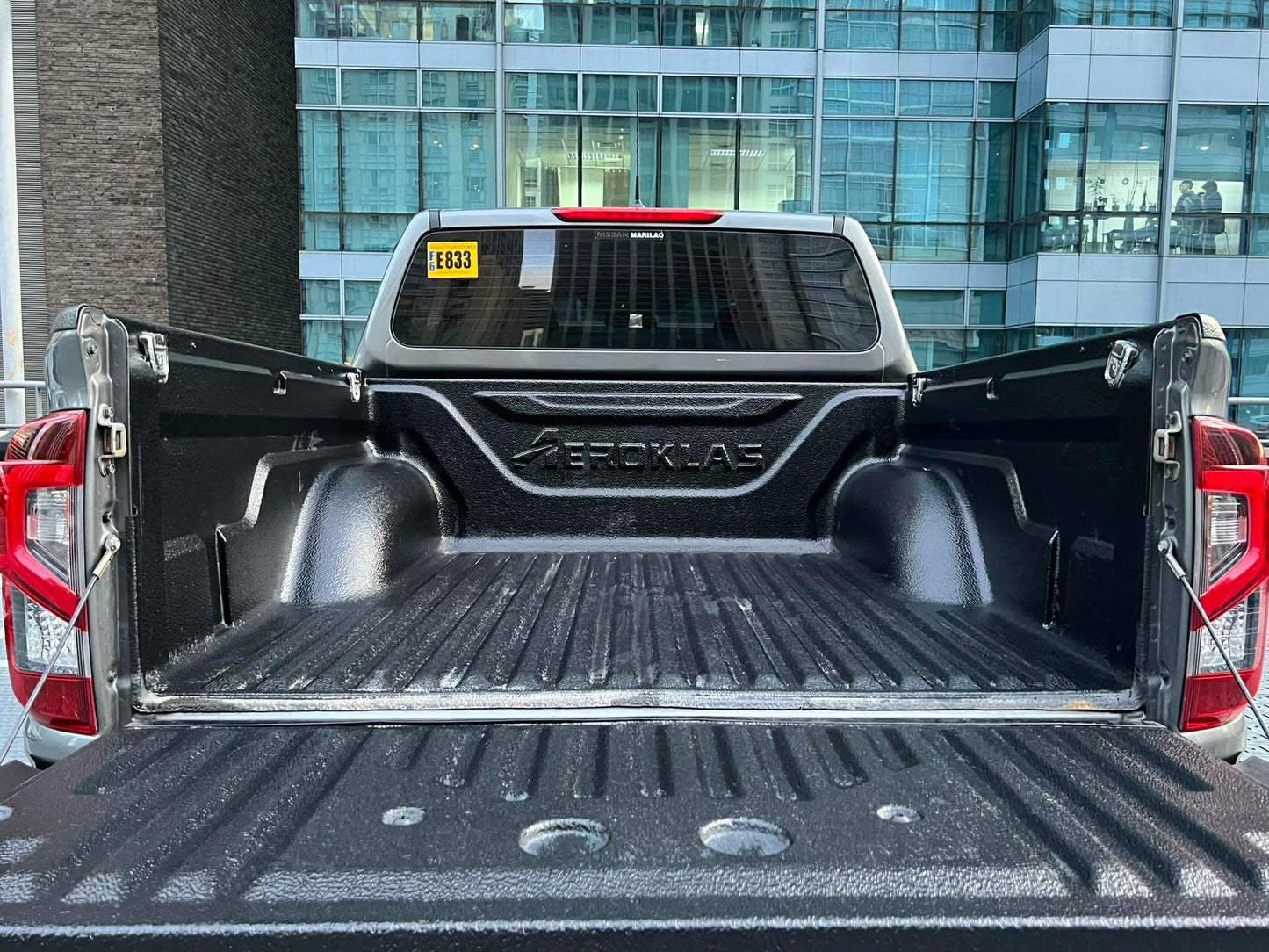 2023 Nissan Navara 2.5 VE Automatic Diesel