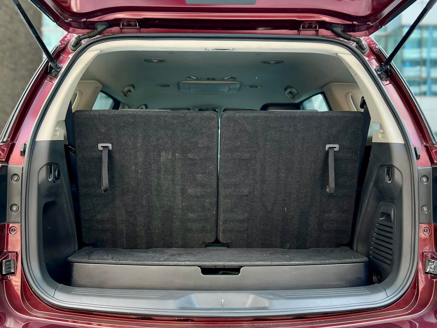 2017 Izuzu MUX LSA 4x2 2.5, Automatic, Diesel