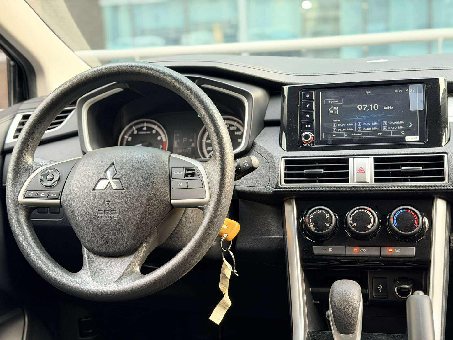 2024 Mitsubishi Xpander 1.5 GLX 2WD, Automatic, Gas