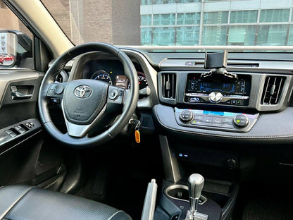 2017 Toyota Rav 4 Active 4x2, Automatic, Gas
