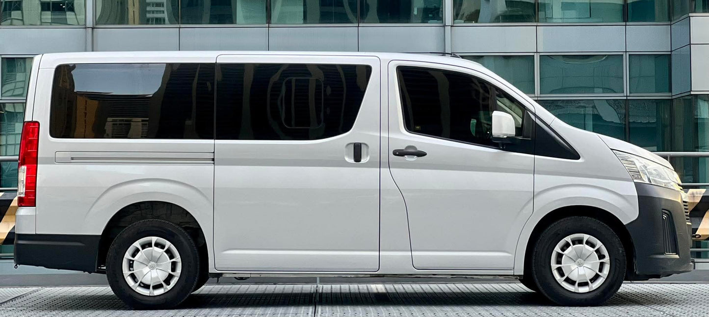 2019 Toyota Commuter Deluxe, Manual, Diesel