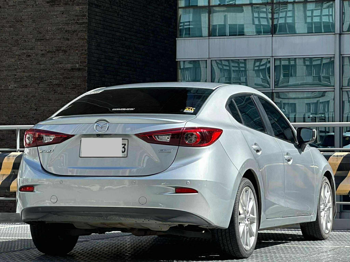 2018 Mazda 3 2.0 Sedan, Automatic, Gas
