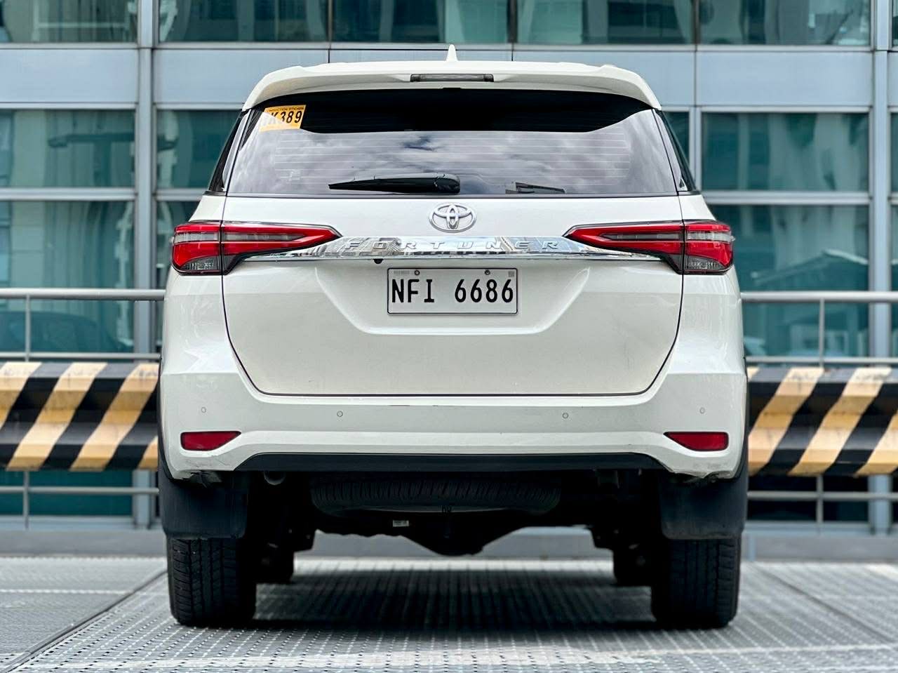 2022 Toyota Fortuner 2.4 V, Automatic, Diesel