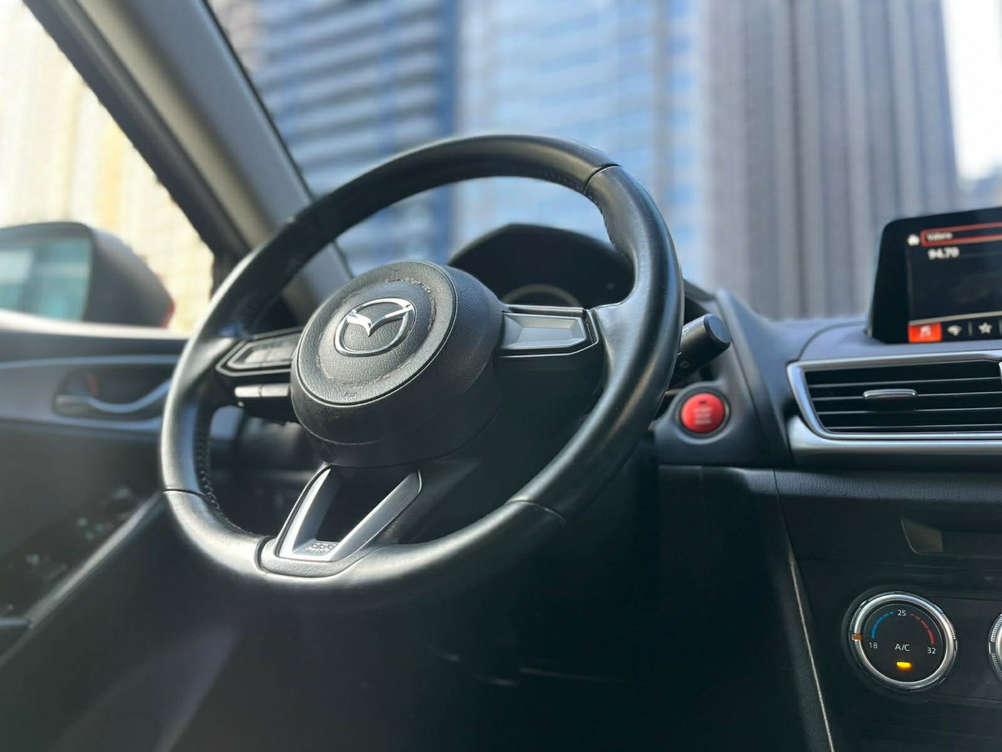 2019 Mazda 3 HB 1.5  Automatic, Gas