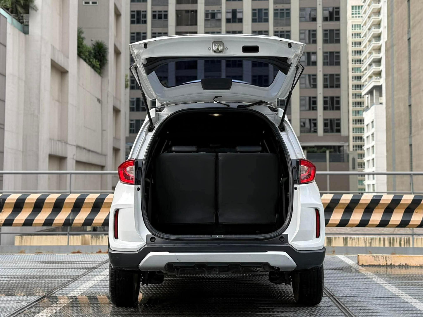 2021 Honda BRV 1.5 V, Automatic, Gas