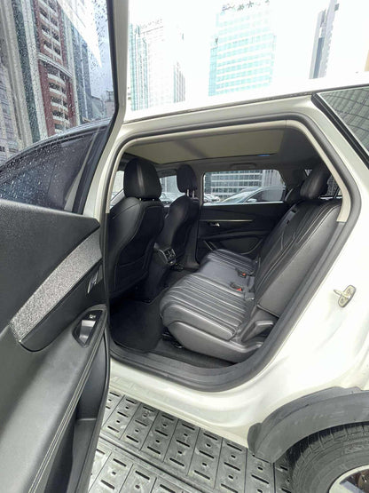 2020 Peugeot 5008, Automatic, Gas